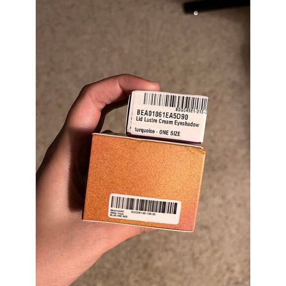 Final price - Nasty gal blue/turquoise glitter paste and cream eyeshadow - Picture 4 of 5